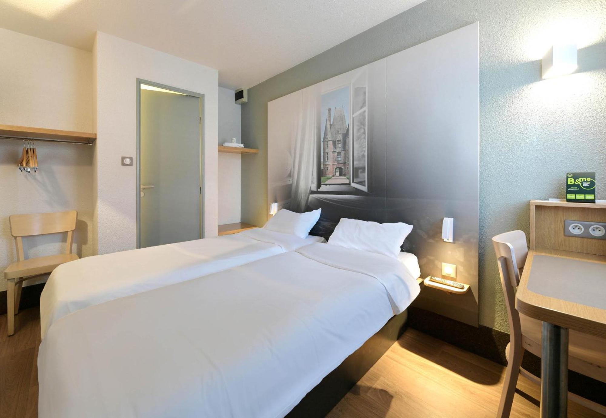 B&B Hotel Alencon Nord Exteriör bild