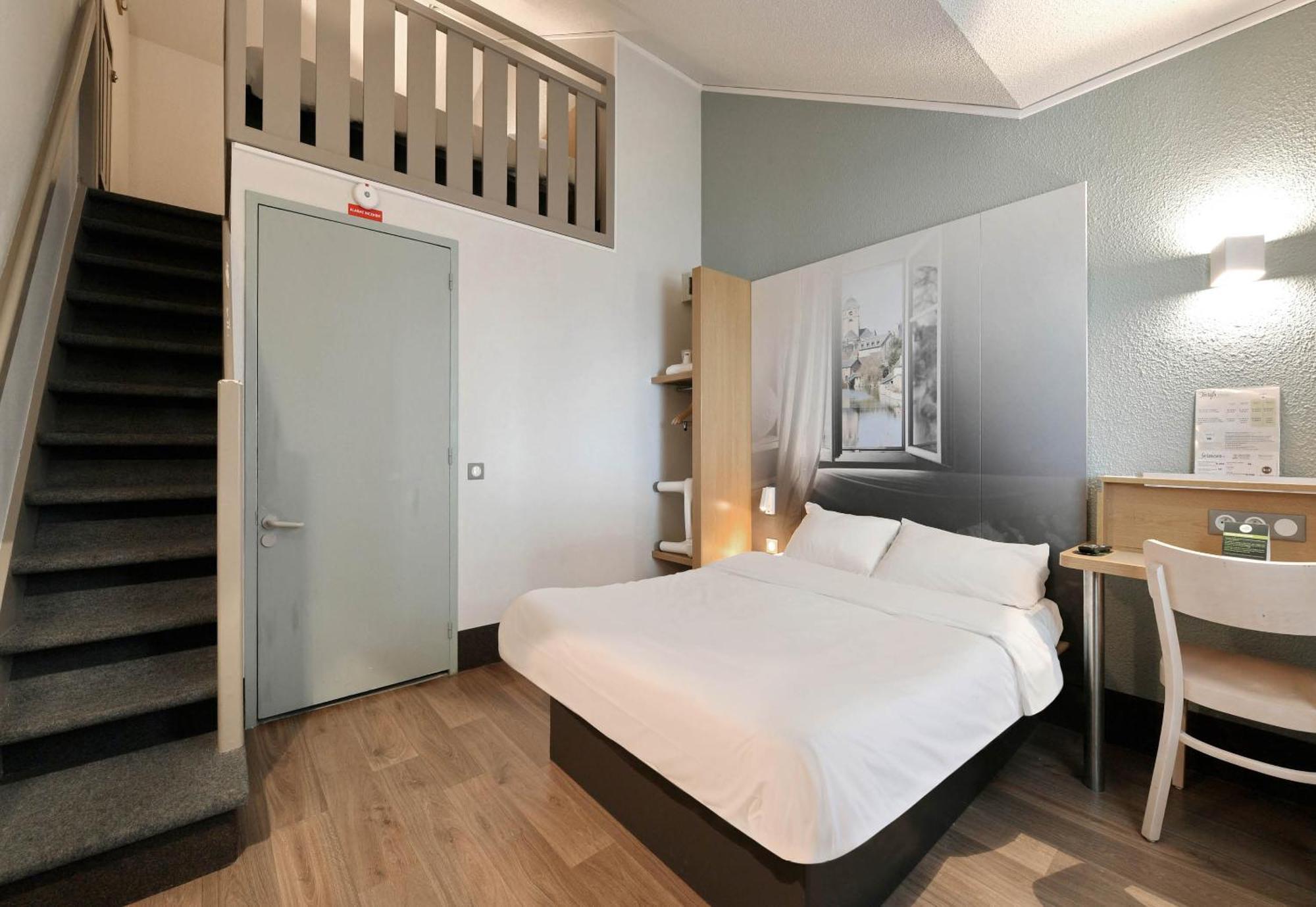 B&B Hotel Alencon Nord Exteriör bild