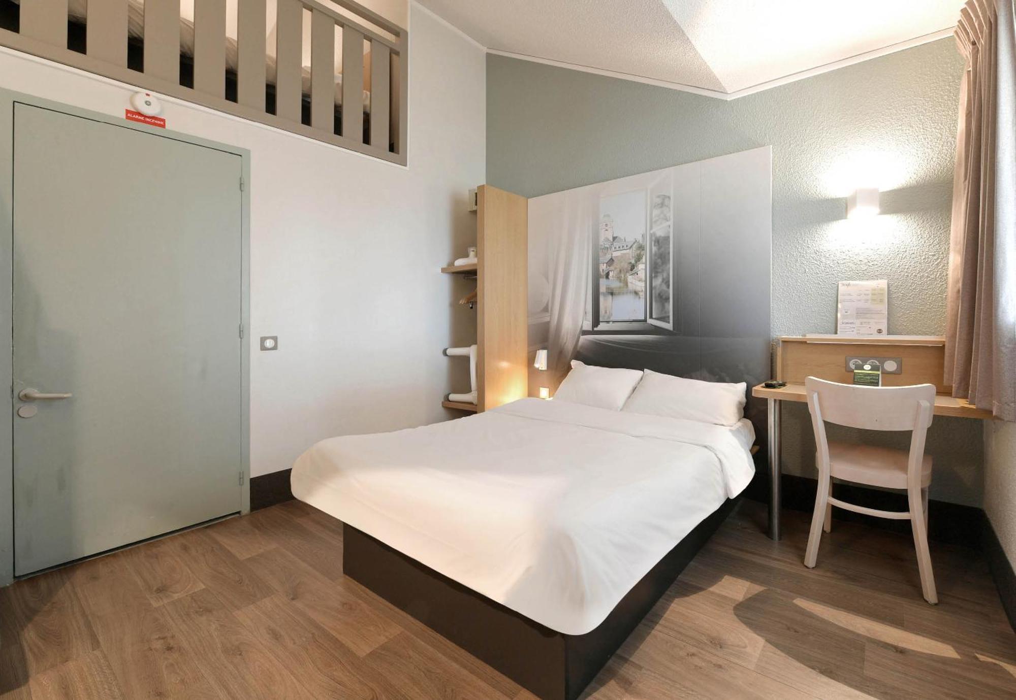 B&B Hotel Alencon Nord Exteriör bild