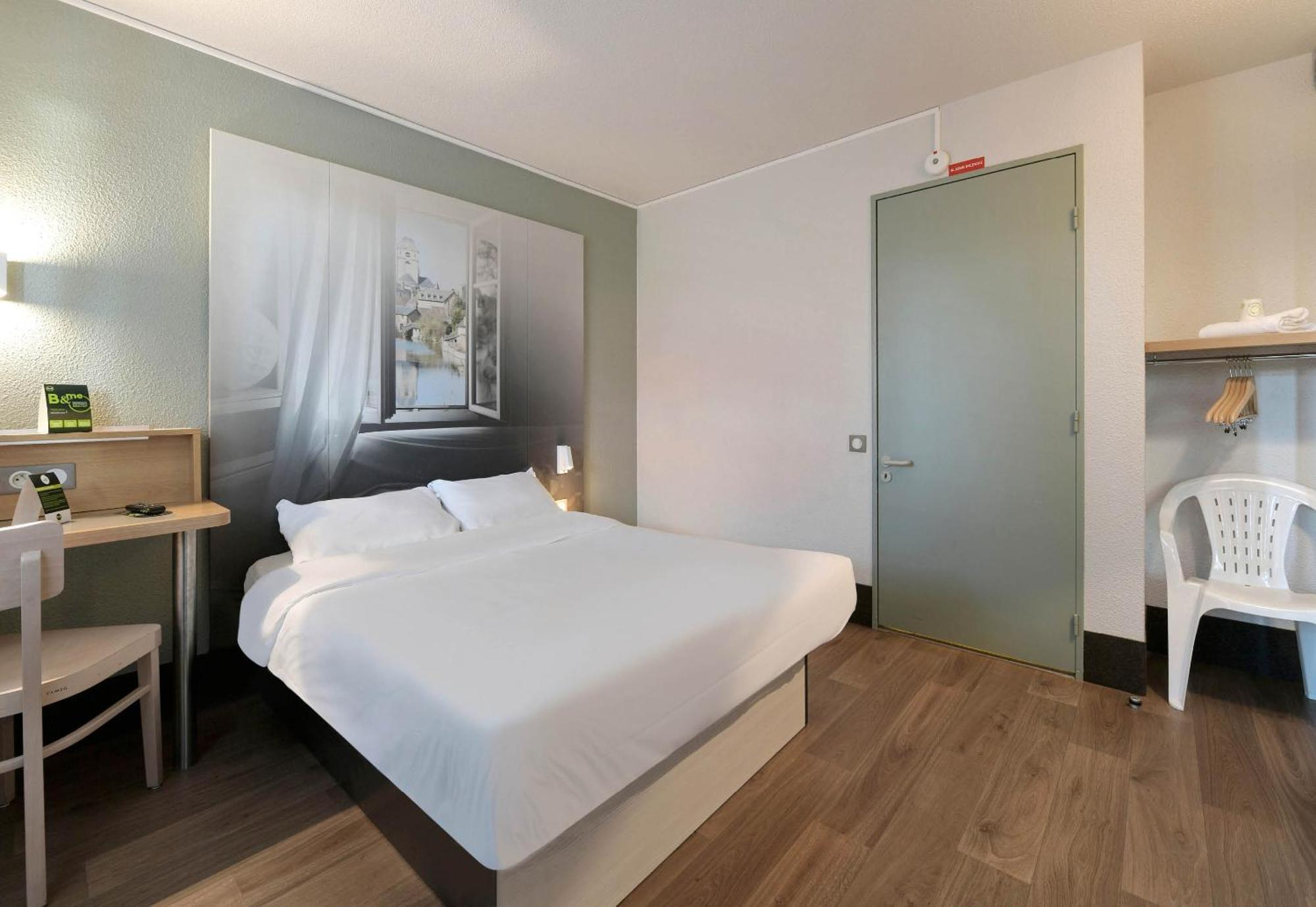 B&B Hotel Alencon Nord Exteriör bild